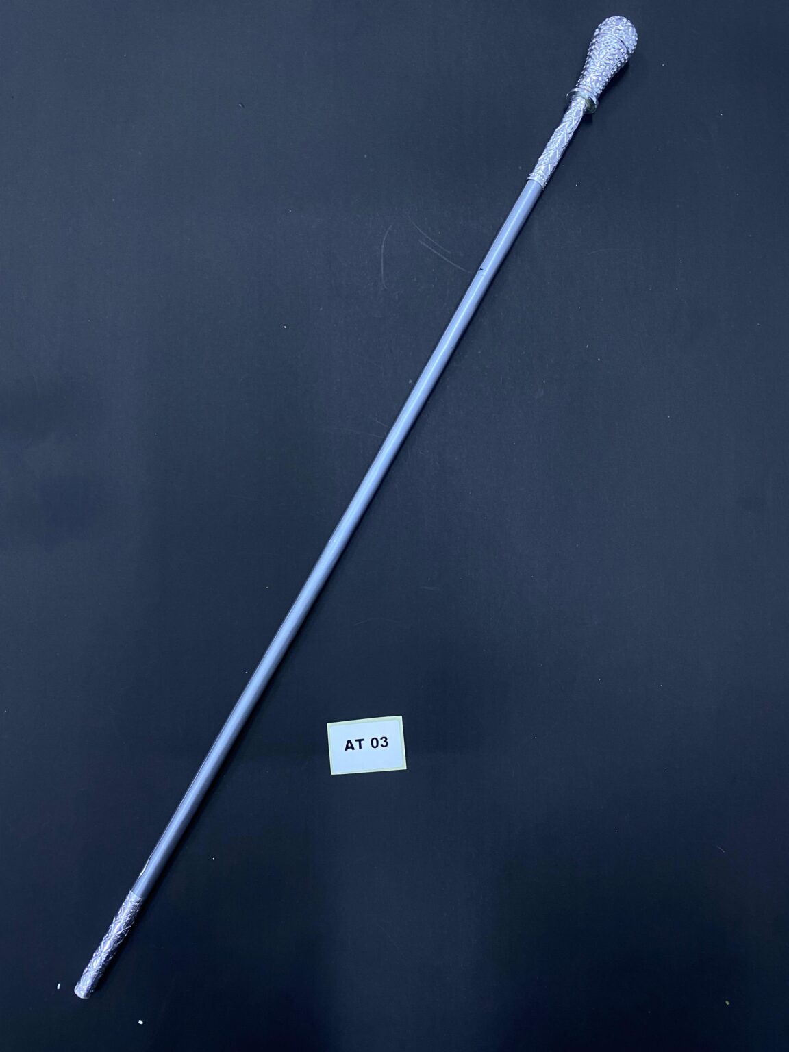 عصى أطفال AT03